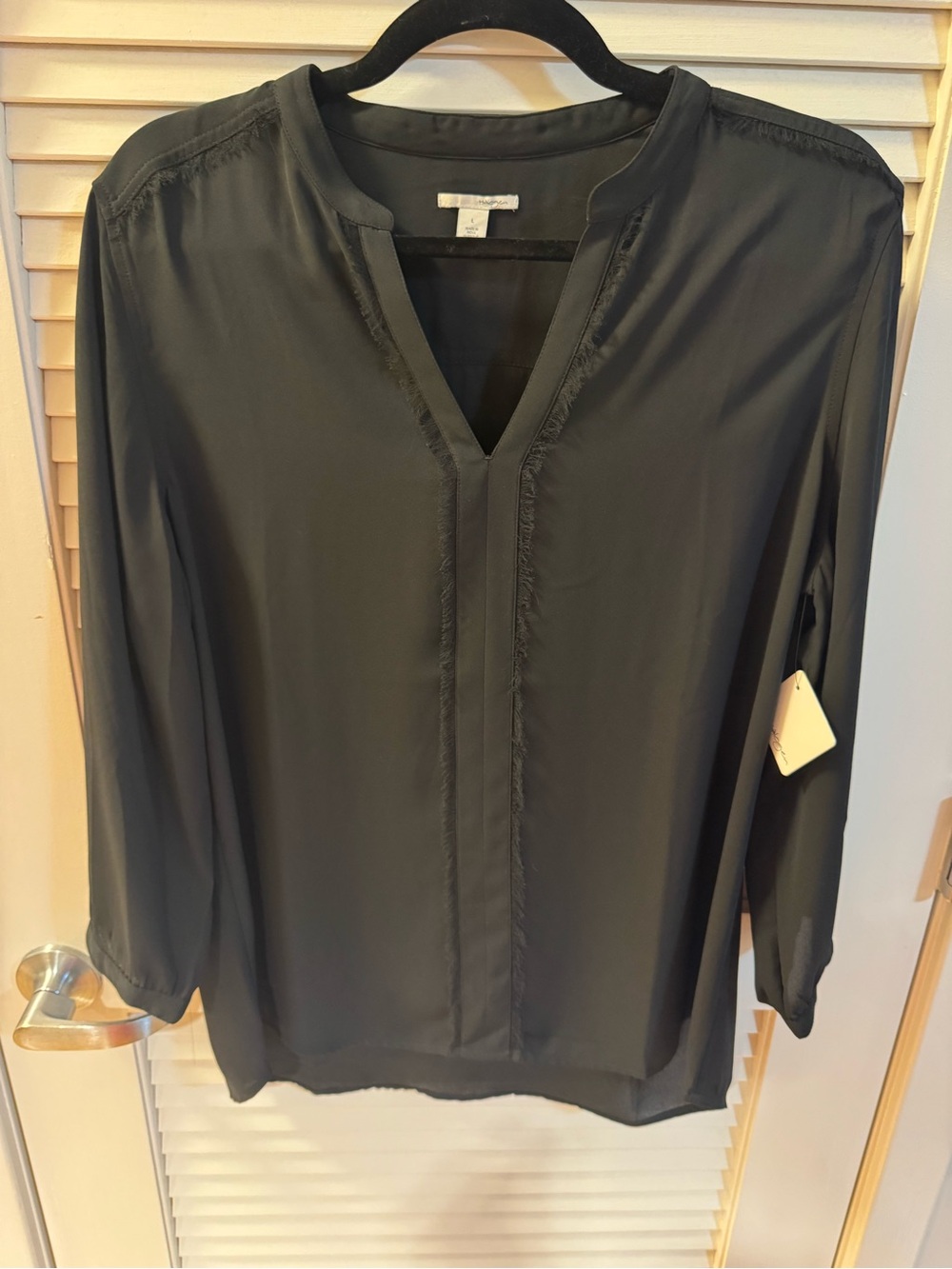 NWT Halogen Black Women's V-Neck Long-Sleeve Blouse